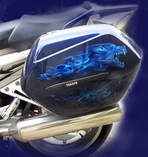 Airbrush on Yamaha FJR 1300