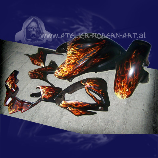 Airbrush auf CB1000R, real flames with candys