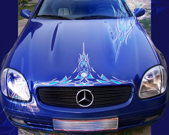 Freestyle Pinstriping auf Mercedes SKL230 Kompressor